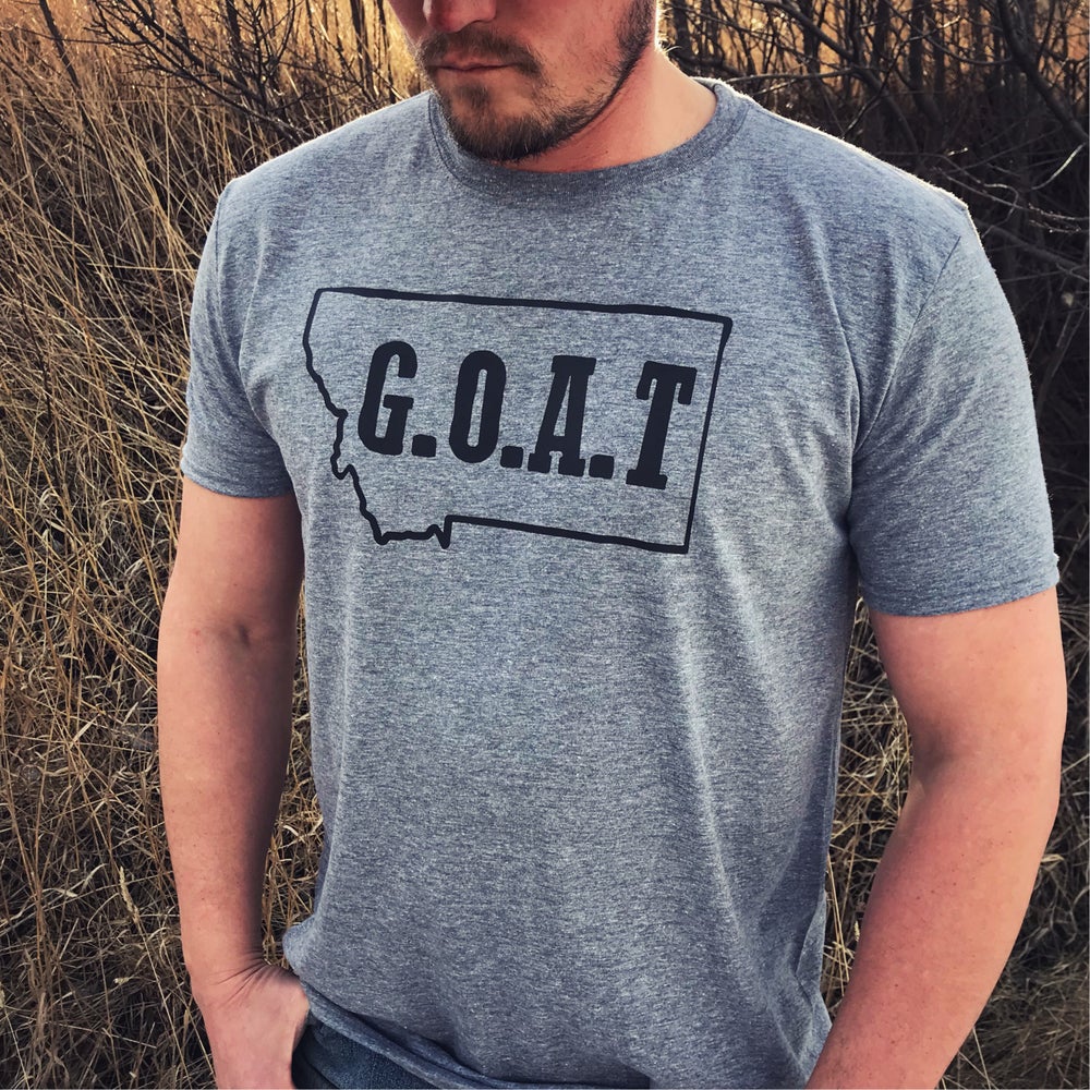 MONTANA GOAT TEE -GRAPHITE